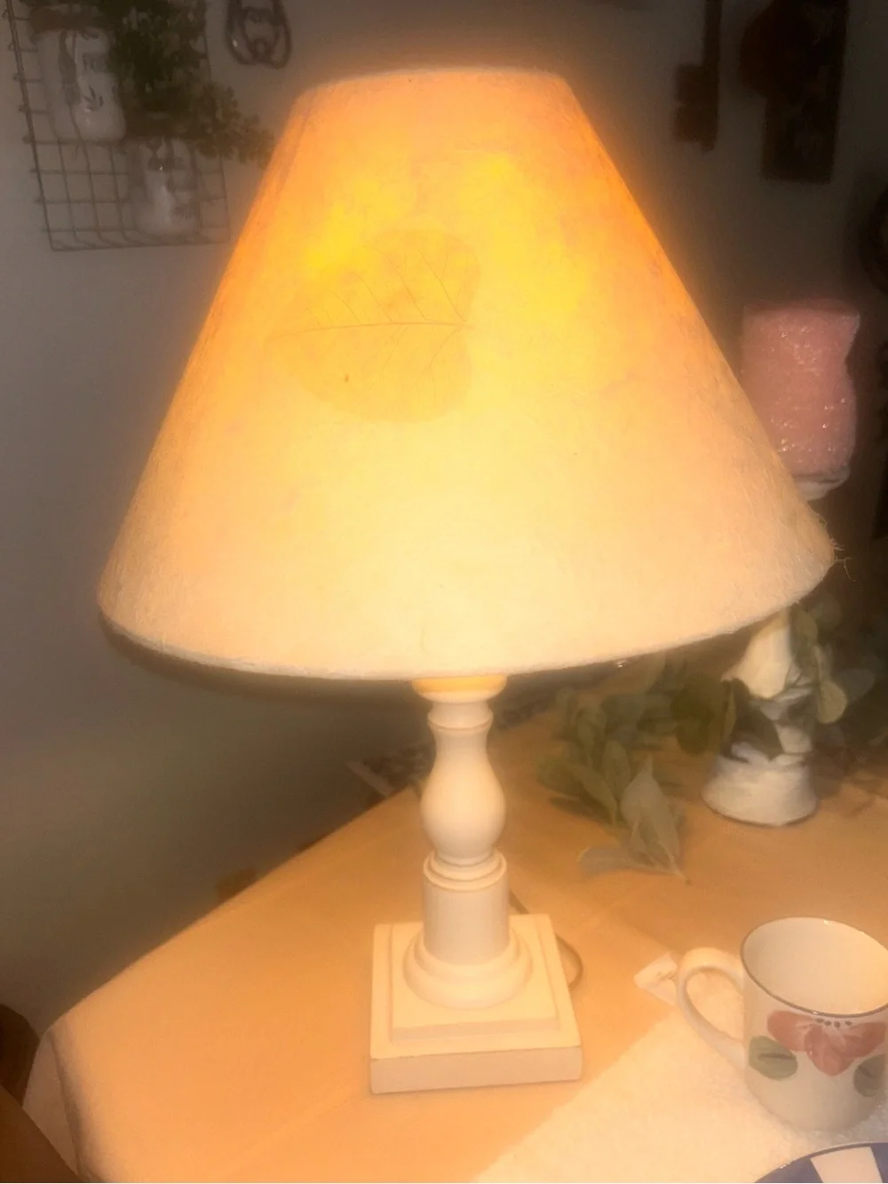 50%offw❤️ Pottery Barn Kids wood Table Lamp Base vintage papyrus leaf Shade flaw